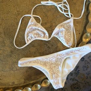 BEACH RIOT Cream Bikini